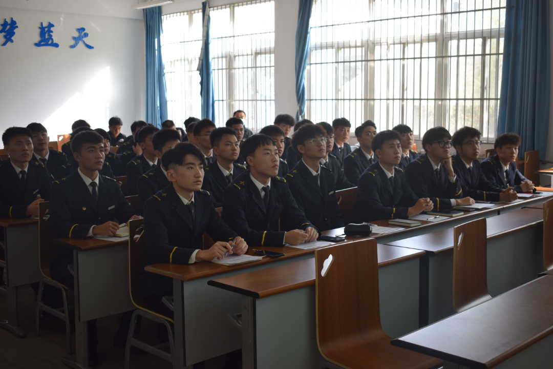 西安翱翔通航赴西航院选拔2019级飞行技术专业学生
